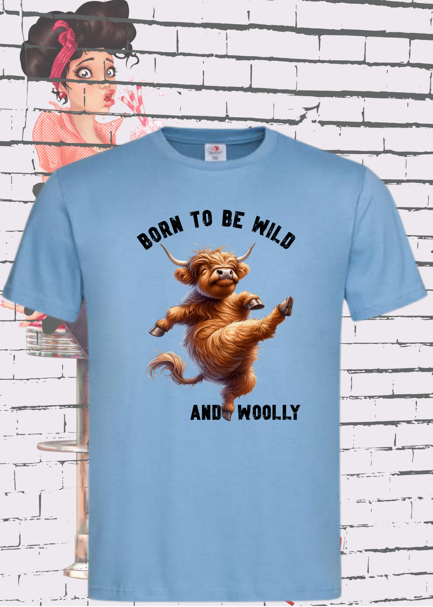 π Highland Kuh T-Shirt 'Born to be Wild... and Woolly' - Sarkastisches Faulpelz Design