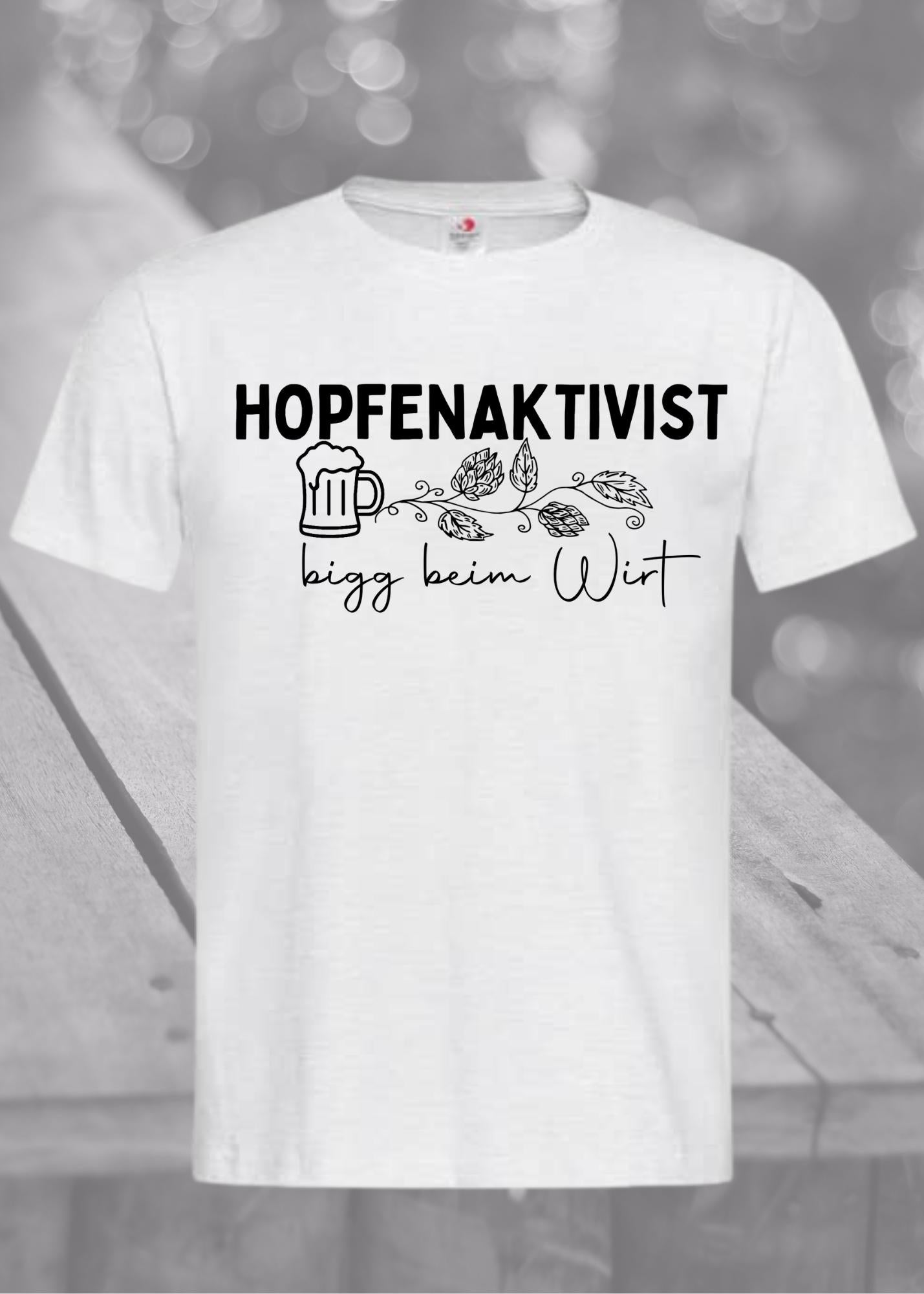 🍺🌾Herren T-Shirt 'Hopfenaktivist bigg beim Wirt' - Witziges Bier-Shirt Geschenkidee 😂