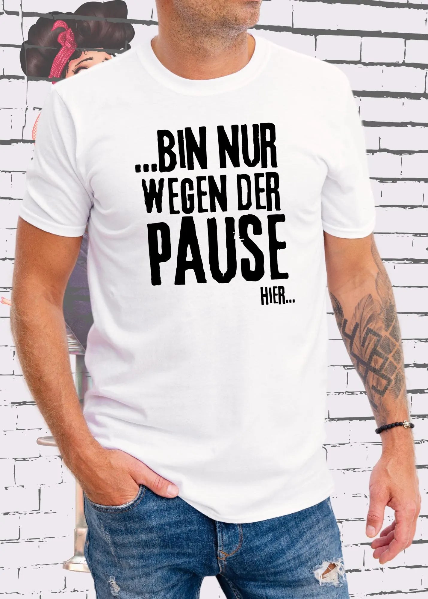 😴 T-Shirt 'Bin nur wegen der Pause hier' 🛋️ - Witziges Spruch-Shirt für Pausenliebhaber 😂