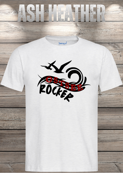 Unisex-T-Shirt „Ostsee Rocker“ in Ash Heather.