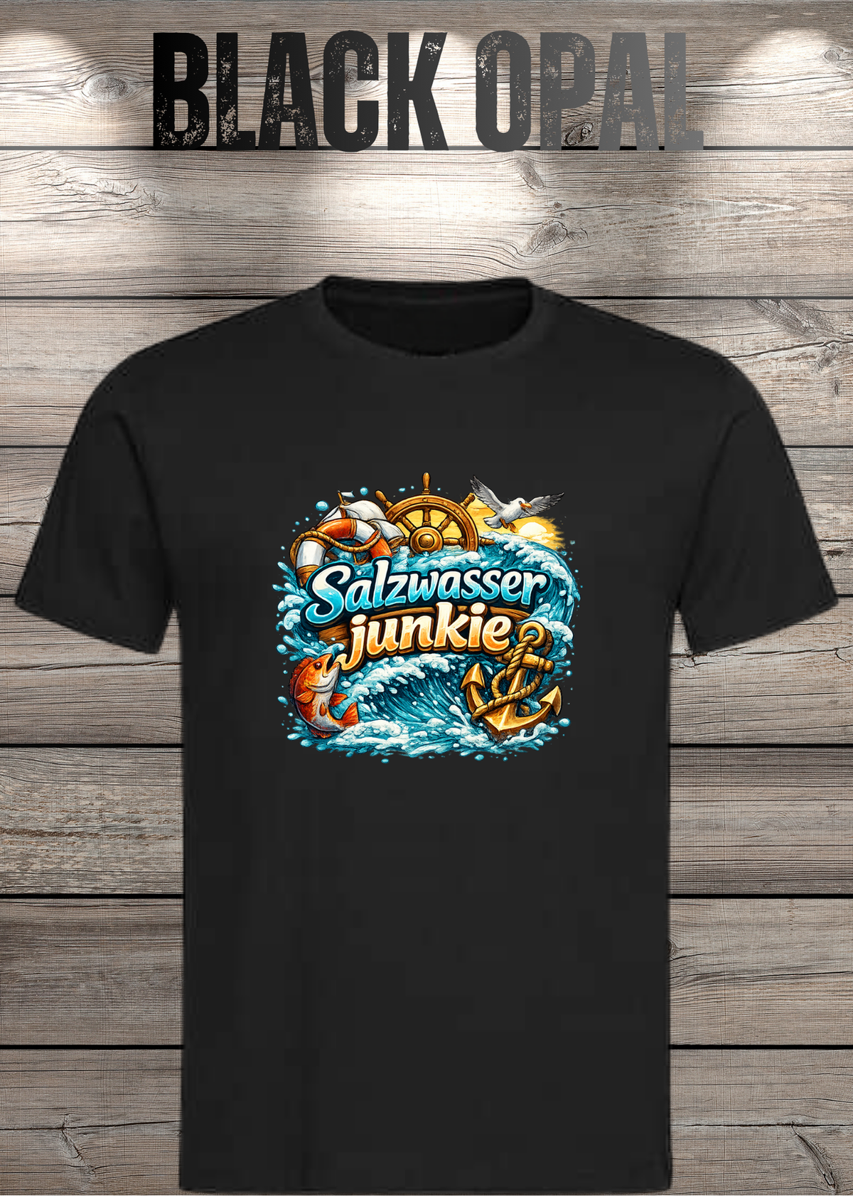 Salzwasser-Junkie Unisex T-Shirt in Black Opal.