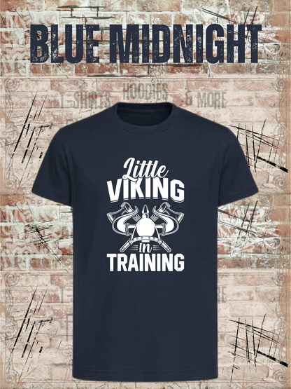 Kinder T-Shirt Little Viking in Training in Blue Midnight.