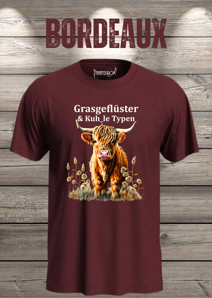 Unisex-T-Shirt „Grasgeflüster & Kuh_le Typen“ in Bordeaux.