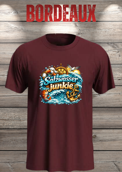 Salzwasser-Junkie Unisex T-Shirt in Bordeaux.