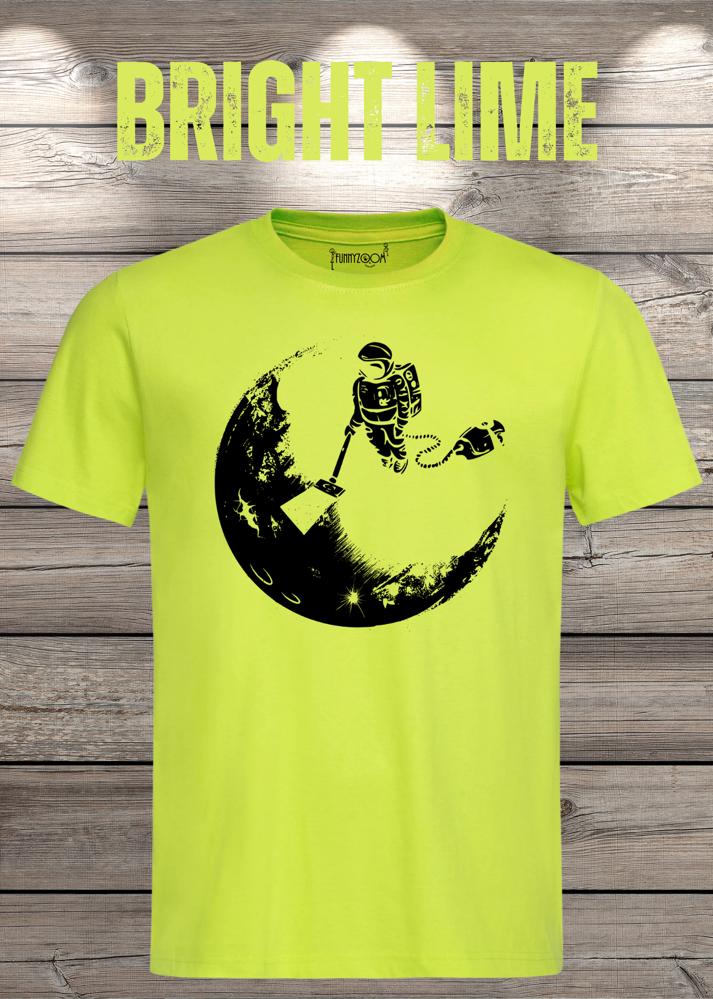 T-Shirt Mond mit Astronaut der Mond mit Staubsauger Staub saugt Personalisierbar Witziges T-Shirt Geschenkidee Lustiges Unisex T-Shirt