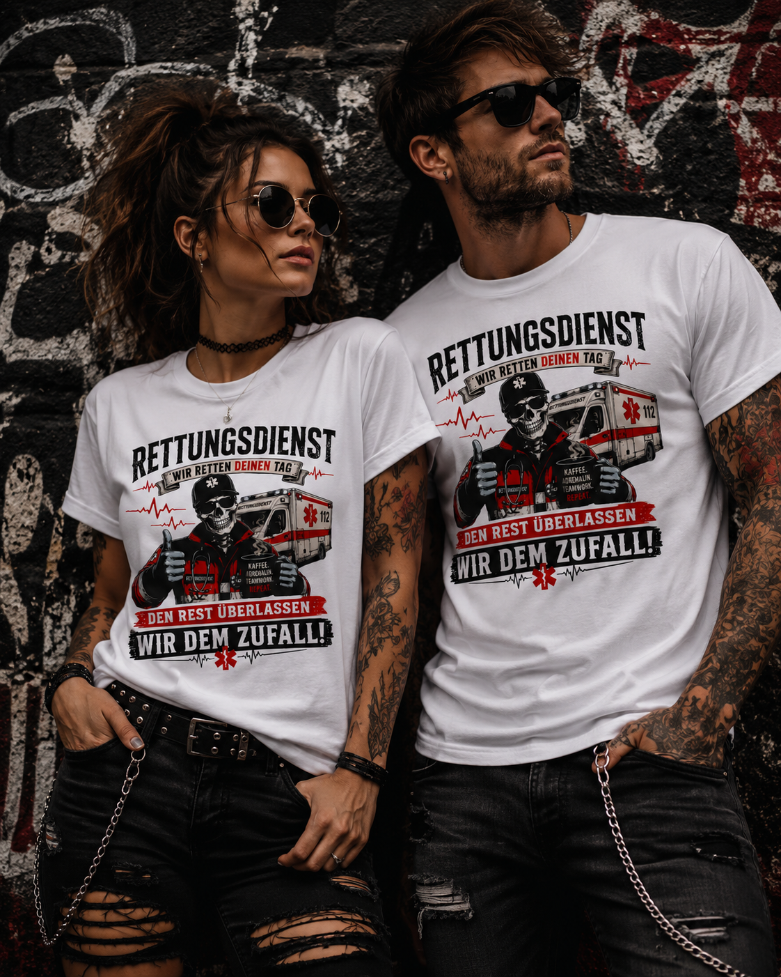 Rettungsdienst T-Shirt – Wir retten deinen Tag, den Rest überlassen wir dem Zufall – Lustiges Rettungsdienst Shirt)