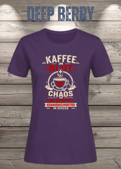 Krankenschwester T-Shirt – Kaffee im Blut, Chaos im Kopf