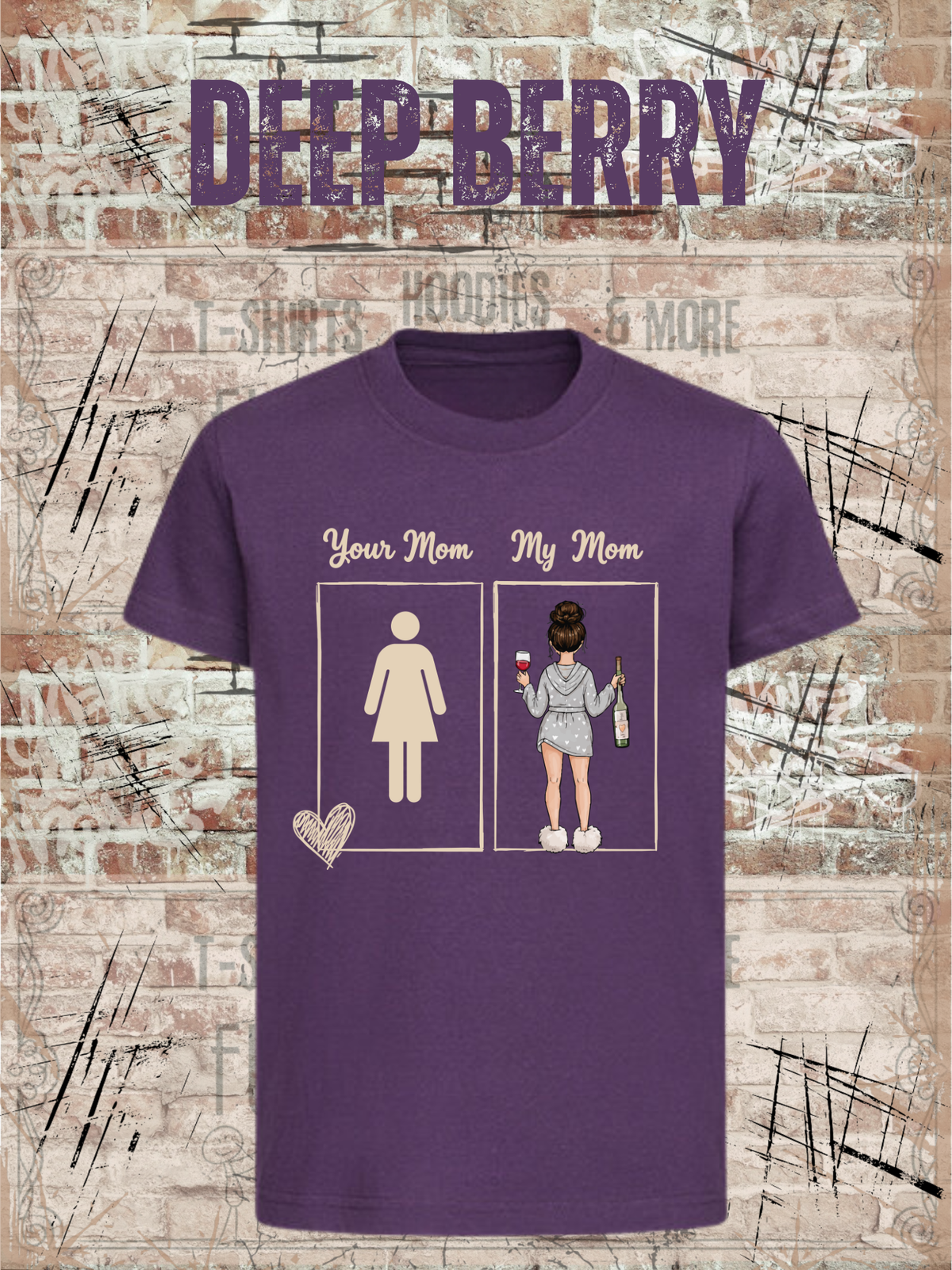 Kinder-T-Shirt „Your Mom My Mom“ in Deep Berry.