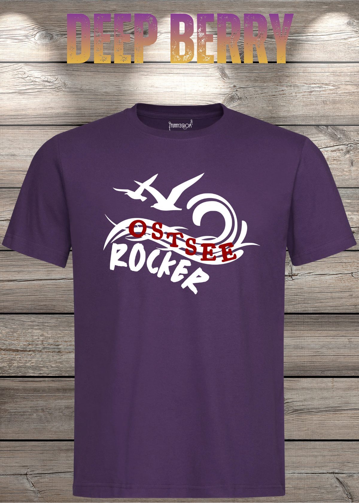 Unisex-T-Shirt „Ostsee Rocker“ in Deep Berry.