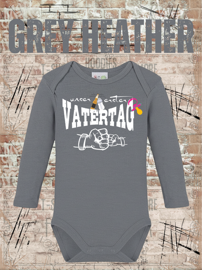 Mädchen Baby Body Unser erster Vatertag in Grey Heather.