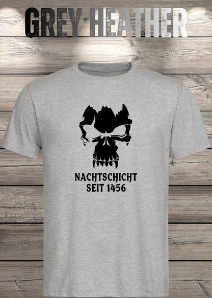 Gothic T-Shirt Skull Totenkopf Vampir Nachtschicht seit 1456 in Grey Heather.