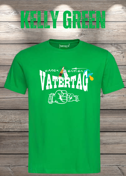 Herren T-Shirt für Papas mit Jungs Unser erster Vatertag Partnerschirt Vater Sohn T-Shirt in Kelly Green.
