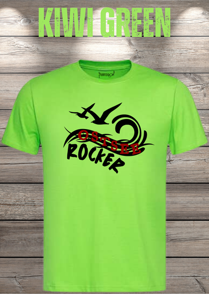 Unisex-T-Shirt „Ostsee Rocker“ in Kiwi Green.