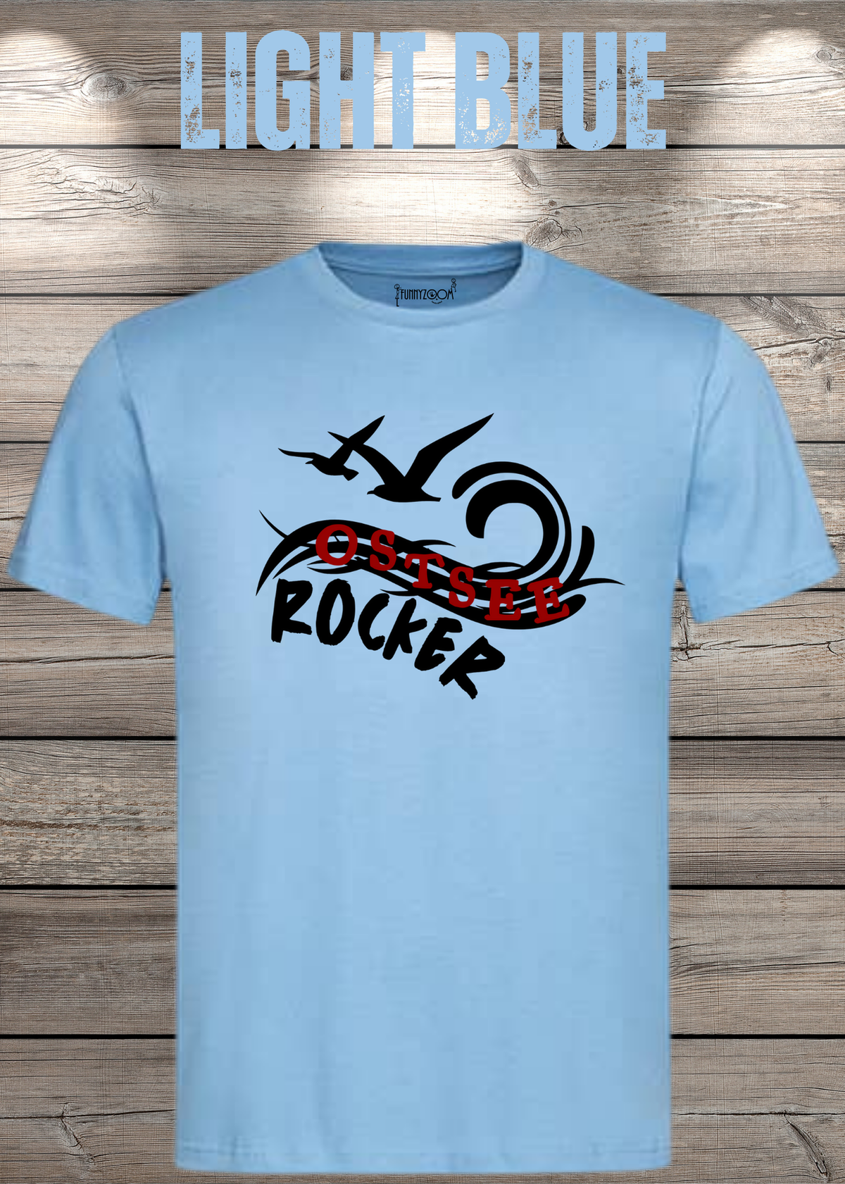 Unisex-T-Shirt „Ostsee Rocker“ in Light Blue.