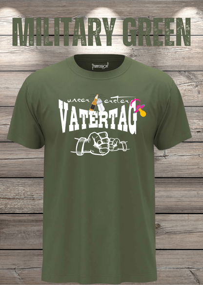 Herren T-Shirt für Papas mit Mädels Unser erster Vatertag Partnerschirt Vater Tochter T-Shirt in Military Green.