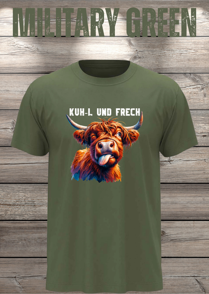 Unisex-T-Shirt „KUH-L UND FRECH“ in Military Green.