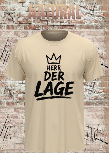 Herren-T-Shirt „Herr der Lage“ in Natural.