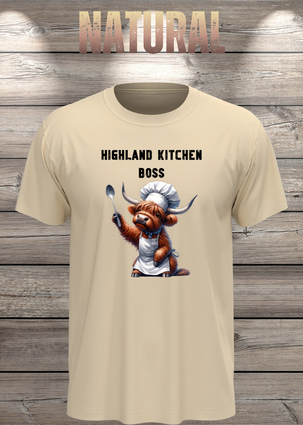 Unisex-T-Shirt „Highland Kitchen Boss“ in Natural.
