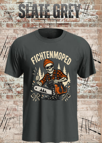 Herren-T-Shirt „Fichtenmoped“ in Slate Grey.
