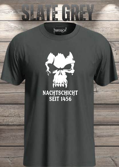 Gothic T-Shirt Skull Totenkopf Vampir Nachtschicht seit 1456 in Slate Grey.