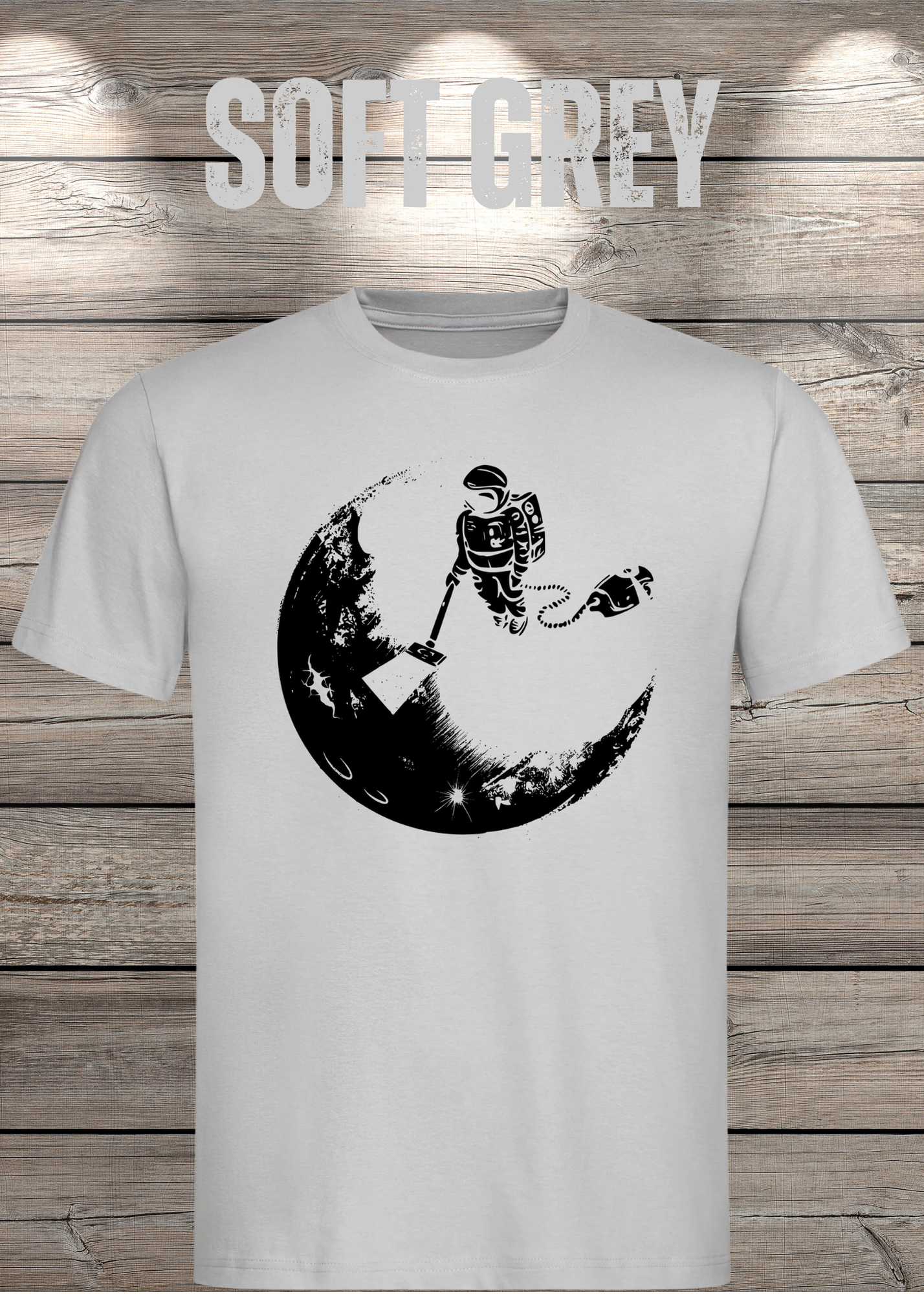 T-Shirt Mond mit Astronaut der Mond mit Staubsauger Staub saugt Personalisierbar Witziges T-Shirt Geschenkidee Lustiges Unisex T-Shirt
