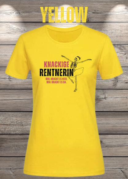 Knackige Rentnerin Damen T-Shirt – Mal knackt es hier mal knackt es da in Yellow.
