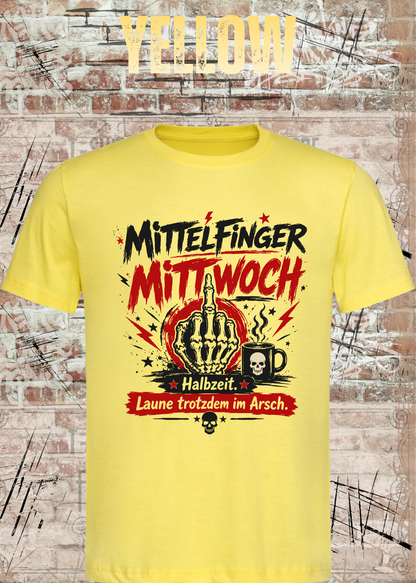 Unisex-T-Shirt „Mittelfinger Mittwoch – Halbzeit, Laune im Arsch“ in Yellow.