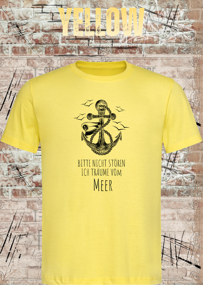 Unisex-T-Shirt „Bitte nicht stören, ich träume vom Meer“ in Yellow.