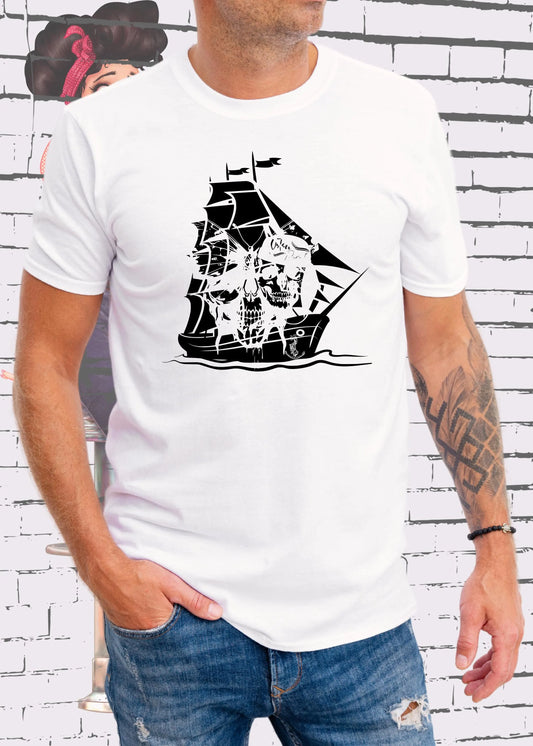 🏴‍☠️ Ostsee Pirat Unisex T-Shirt - Witziges Spruch Shirt mit Schiff Design ⚓