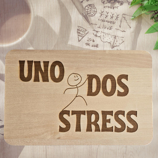 🍞 Frühstücksbrettchen 'Uno Dos Stress' - Anti-Stress Holzbrettchen 😅
