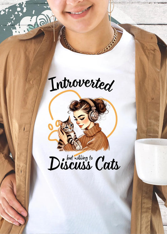 🐱 Damen T-Shirt Introverted but willing to discuss cats - Katzenliebe Shirt 😊