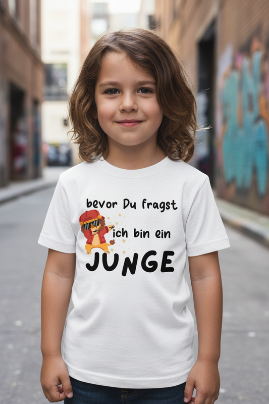 Junge mit langem Haar – Urban Style