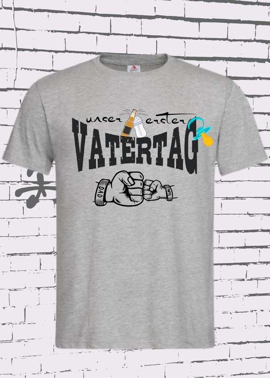 👨‍👧 Herren T-Shirt für Papas mit Jungs 💕 Unser erster Vatertag Partnerschirt 👶 Vater Sohn T-Shirt Geschenkidee 🎁 Witziges Papa T-Shirt 😄