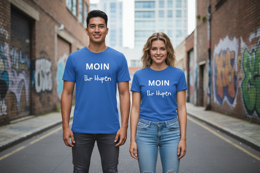 Mann und Frau mit MOIN Ihr Hupen T-Shirt