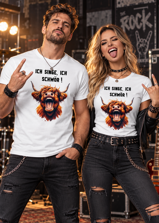 Tragebeispiel: Unisex-T-Shirt „Ich singe, ich schwör!“ in White.